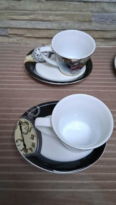 Vende-se Conjunto Chávenas Café