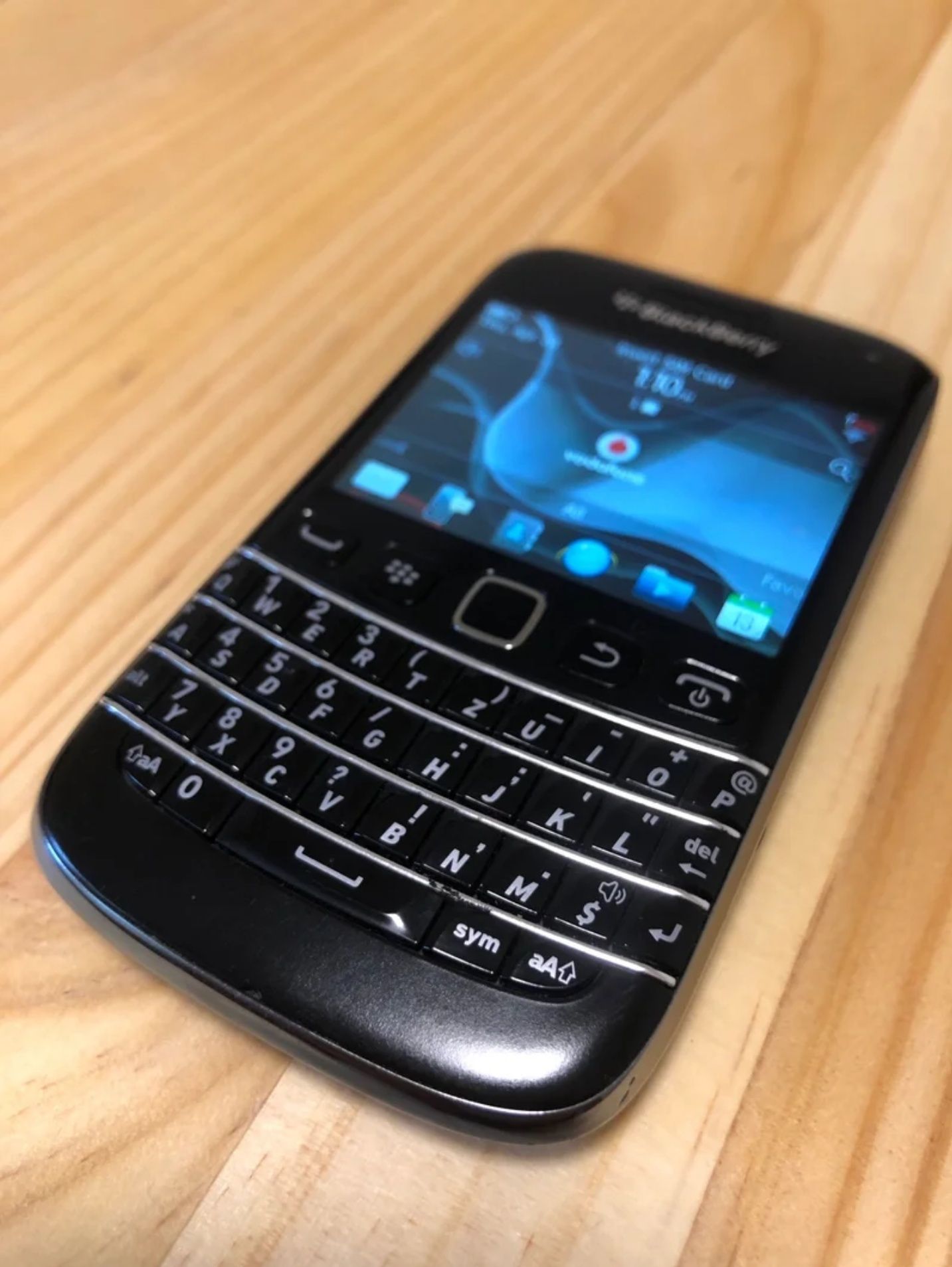BlackBerry Bold 9790 - Clássico em Ótimo Estado!