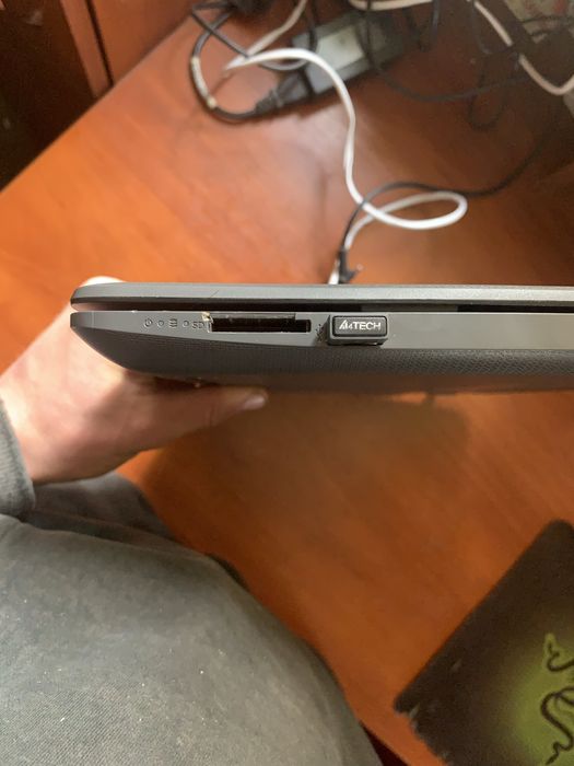 Ноутбук HP250 G7