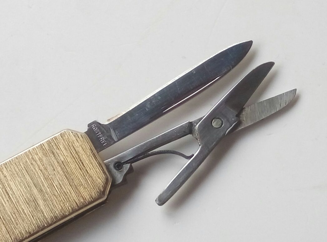Ножик Маникюрный миниатюрный пилочка раритет Германия Rostfrei брелок