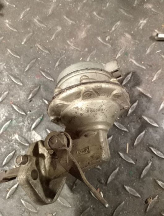 Продам бензонасос на ЗИЛ
