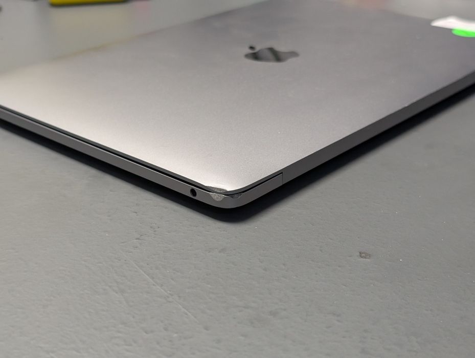 MacBook Pro 2020 M1 топкейс батарея A2338