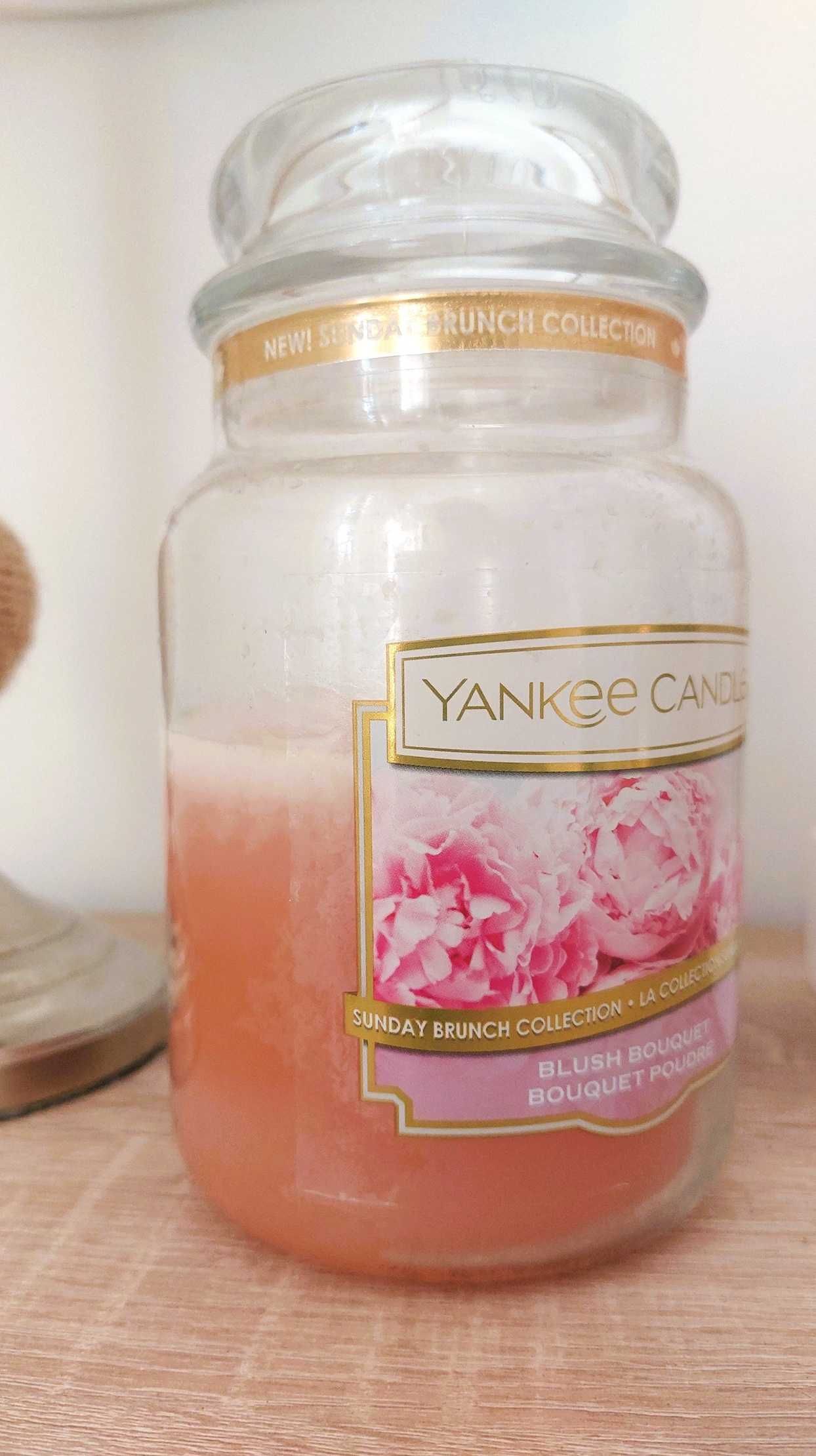 Świeca Yankee Candle Blush Bouquet duża 623 g