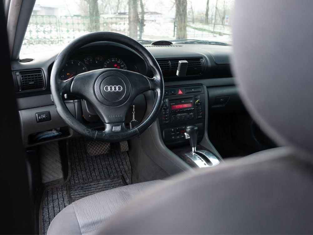 Audi a4 b5 1,8 газ/автомат