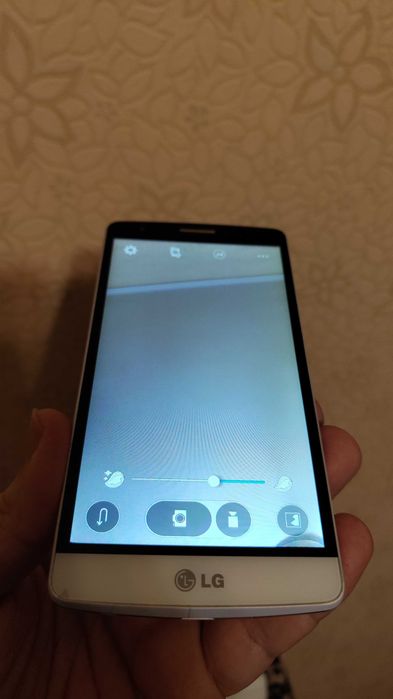 Телефон LG G3 s у робочому стані Глобальна версія