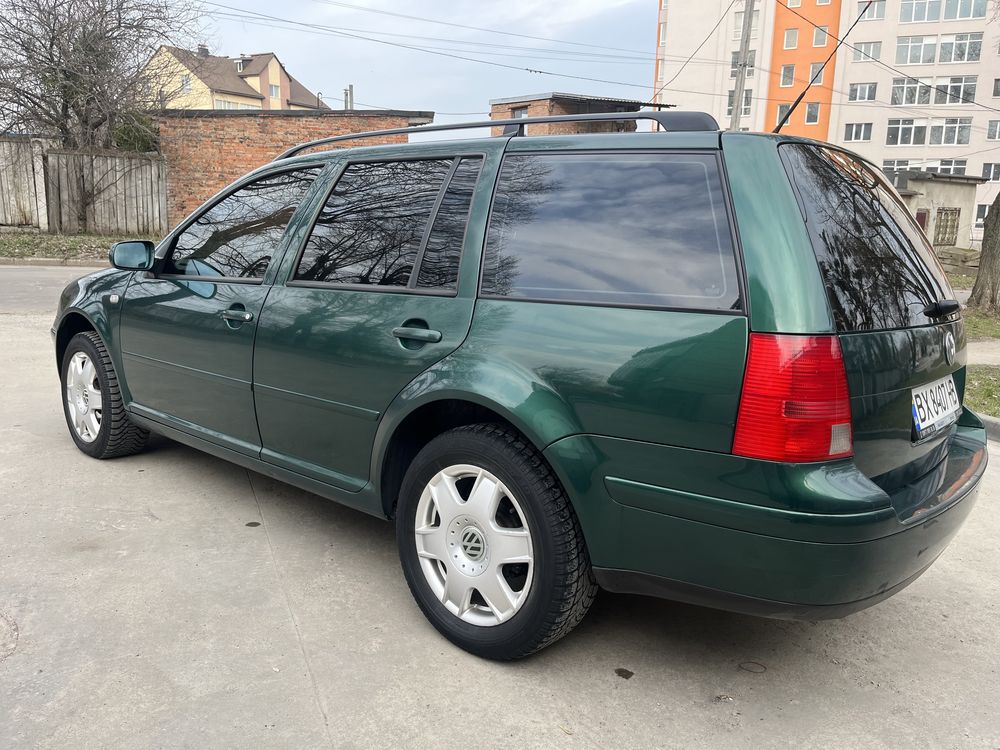 Volkswagen Bora 1.6 2000р.