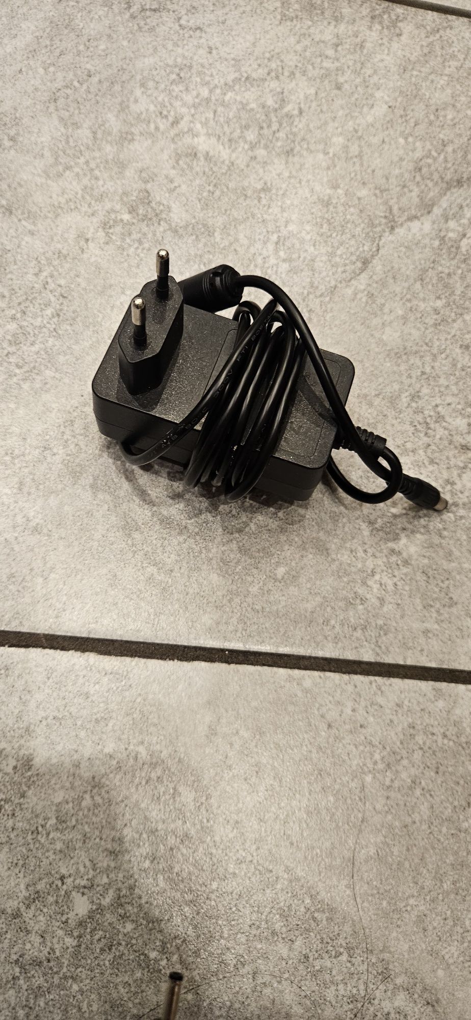 Sprzedam koncentrator tlenu