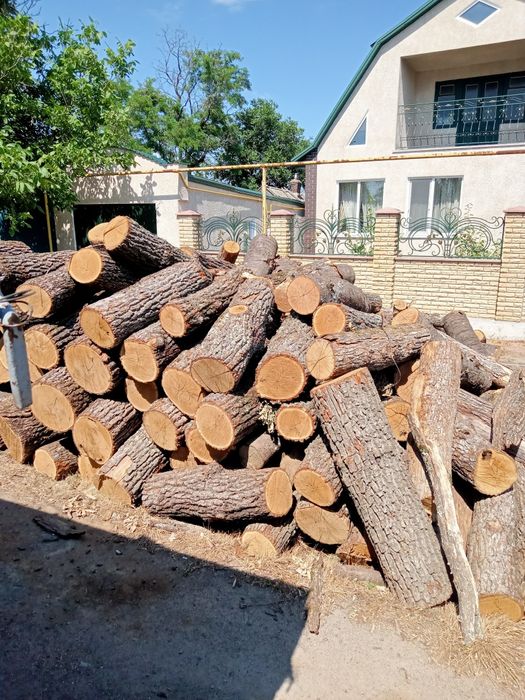 Продам сухие дрова недорого . Доставка адекватна