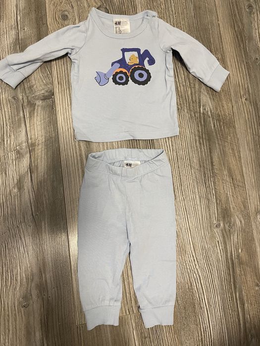 Zestaw spodnie bluzka dziecięce niemowlęce chłopięce H&M 100% bawełna