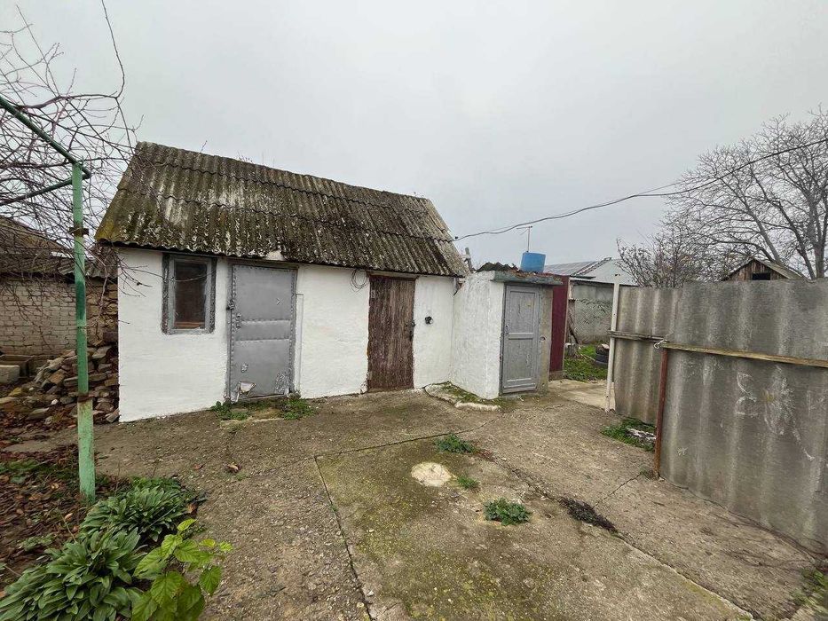 Продам  3/5 частини будинку в мкр-ні Ракетна Роща