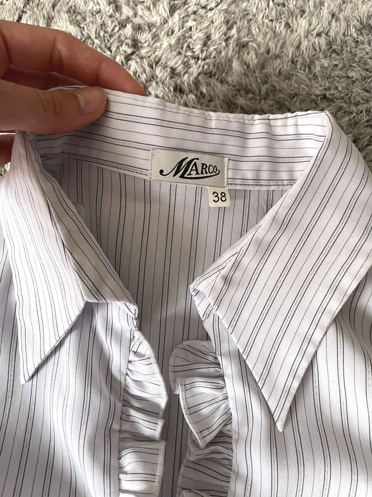 Biala koszula damska z kołnierzykiem w paski vintage M