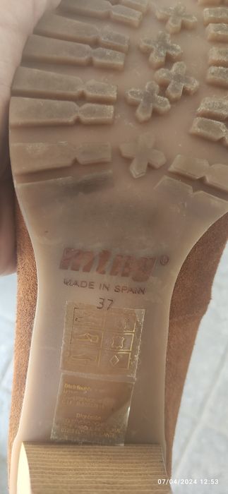 Sapato Mustang tamanho 37