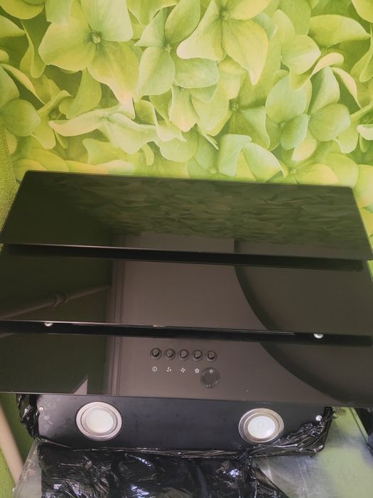Вытяжка Ventolux 60BK(700)