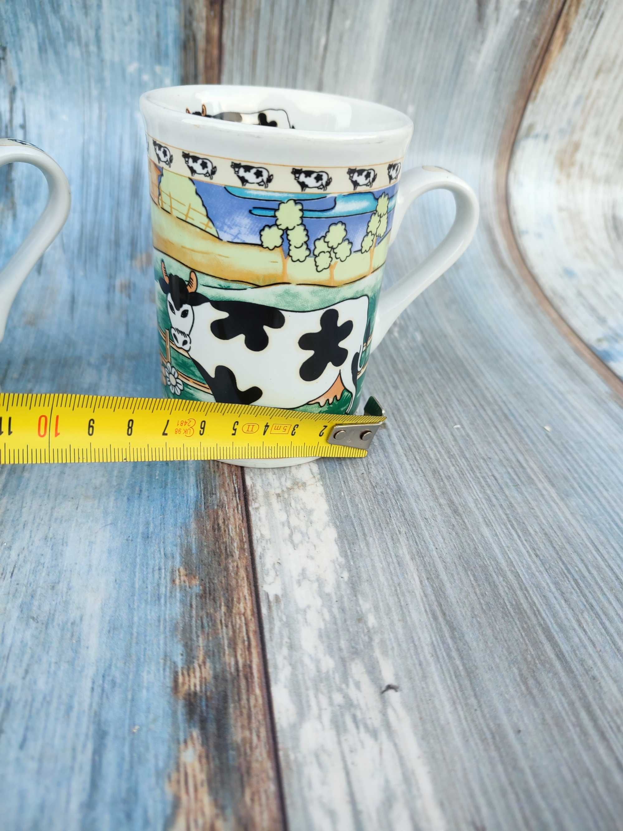 Ceramiczne kubki motyw krowy - design