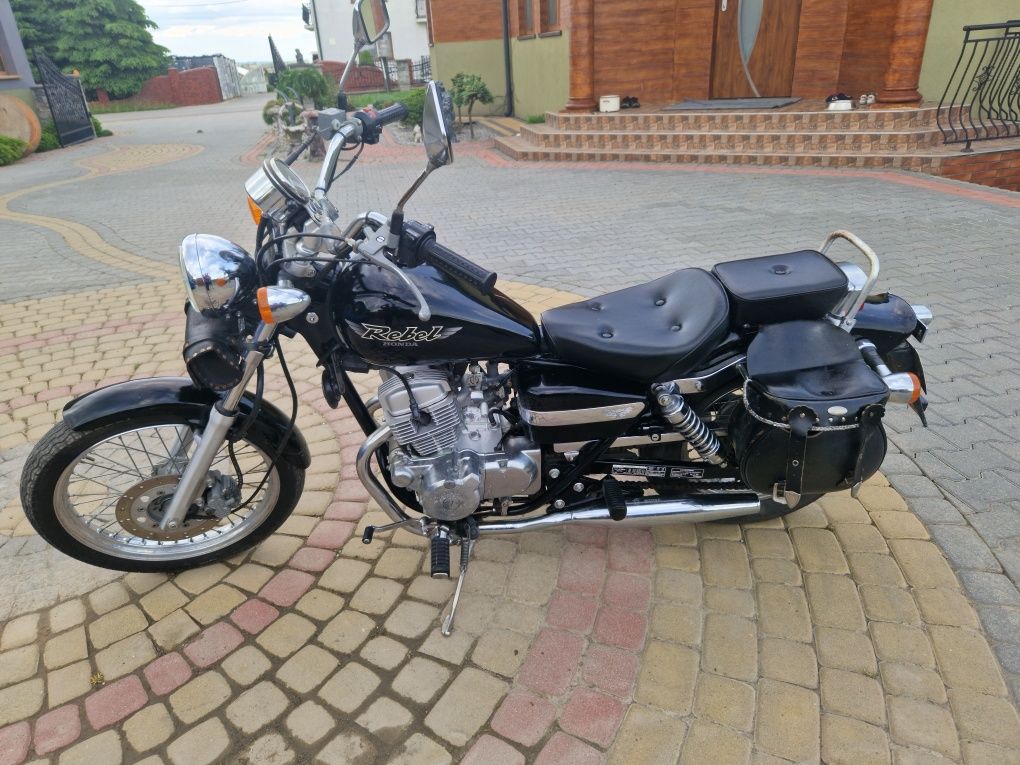 Honda Rebel 125 Montessa