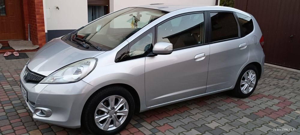 Sprzedam Hondę Jazz 2011