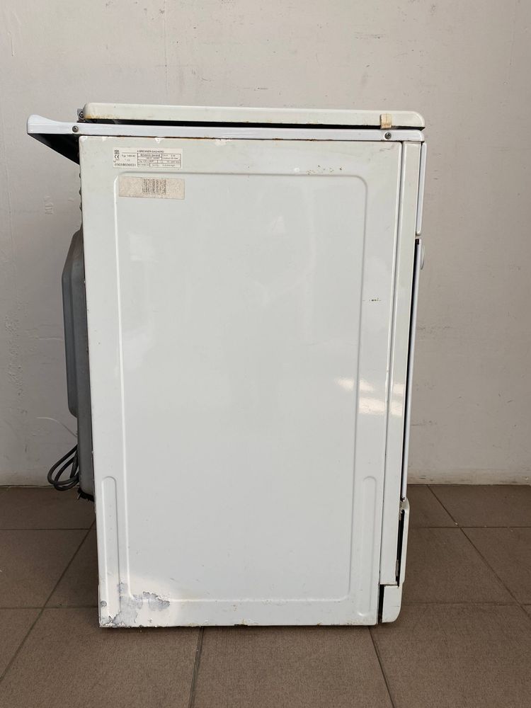 Газова плита з газовою духовою шафою Bomann GH484E