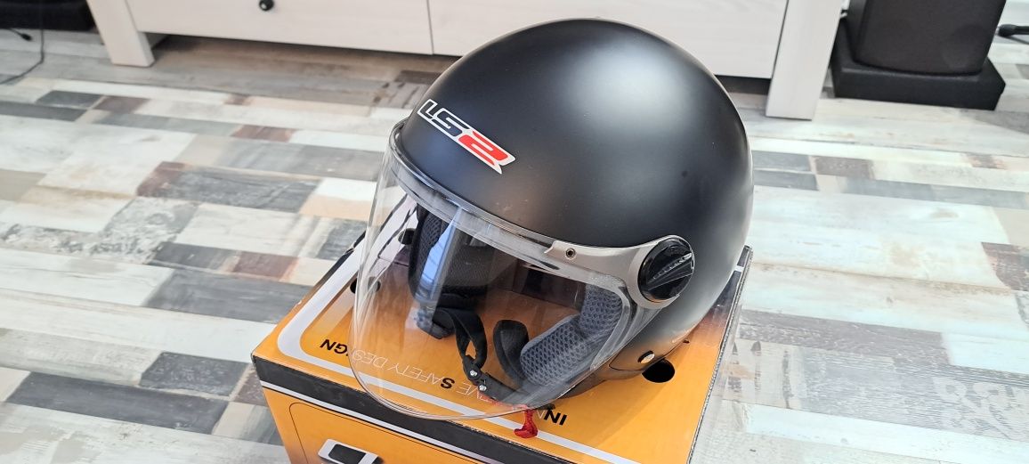 Kask motocyklowy LS2 r. M