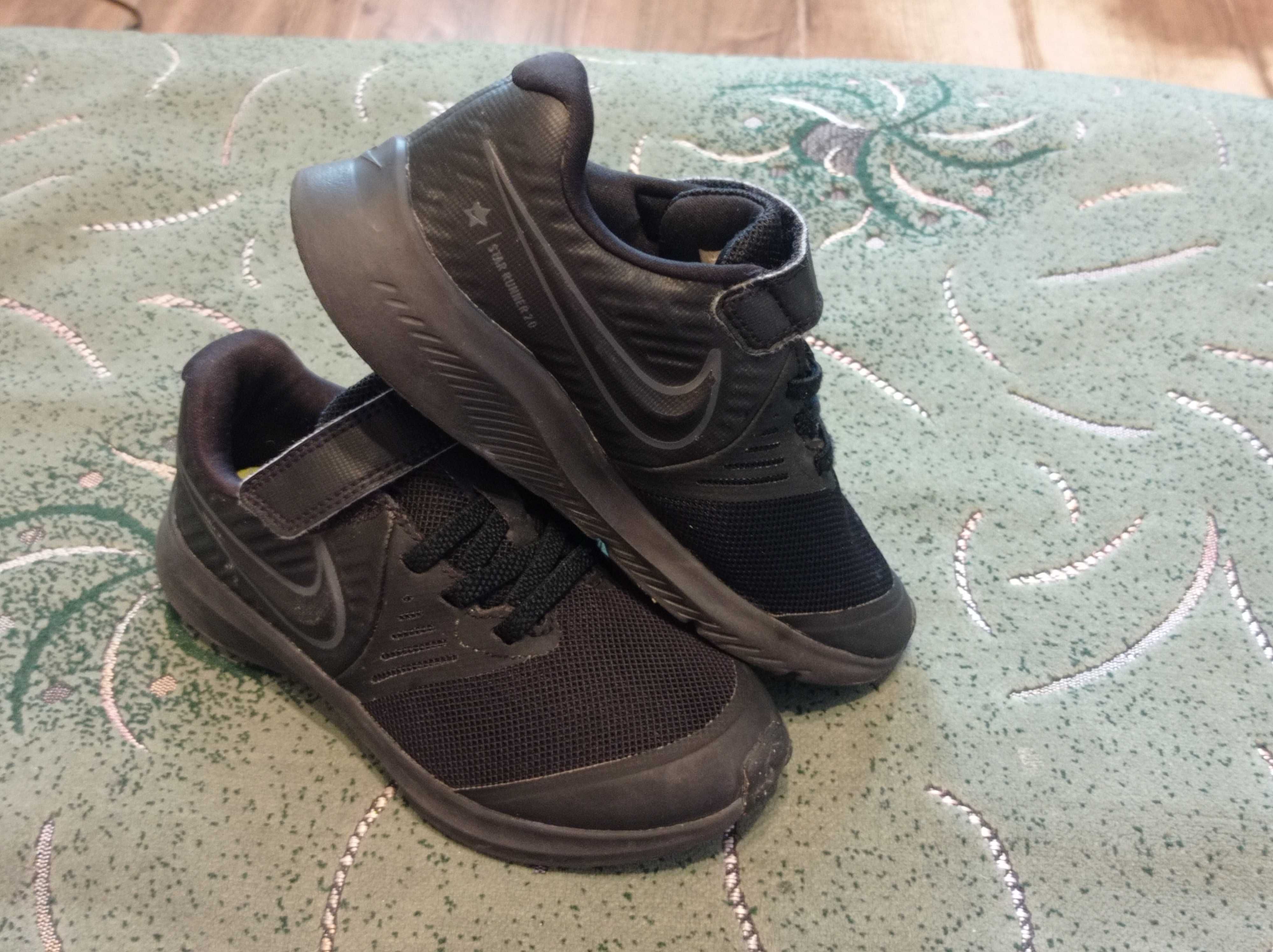 Кроссовки NIKE Star Runner  оригинал размер-28 стелька 17-18 см