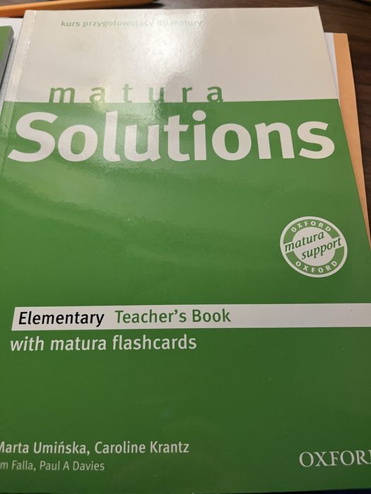 Matura solutions Elementary Teacher’s Book with matura flashcards
