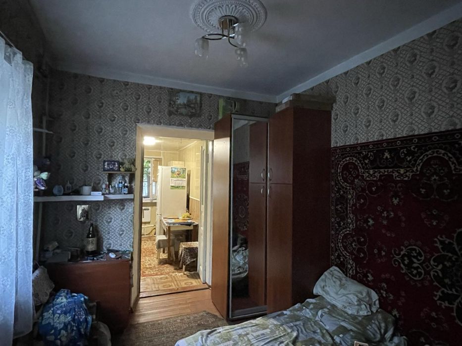 Продам пол дома Запорожь Левое