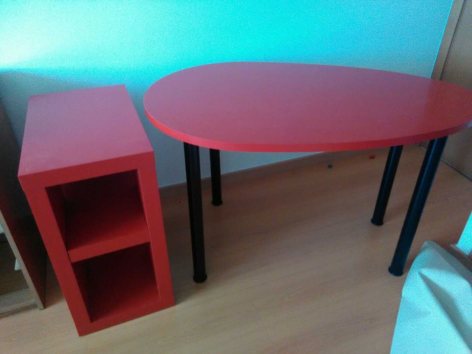 Mesa secretária escritório