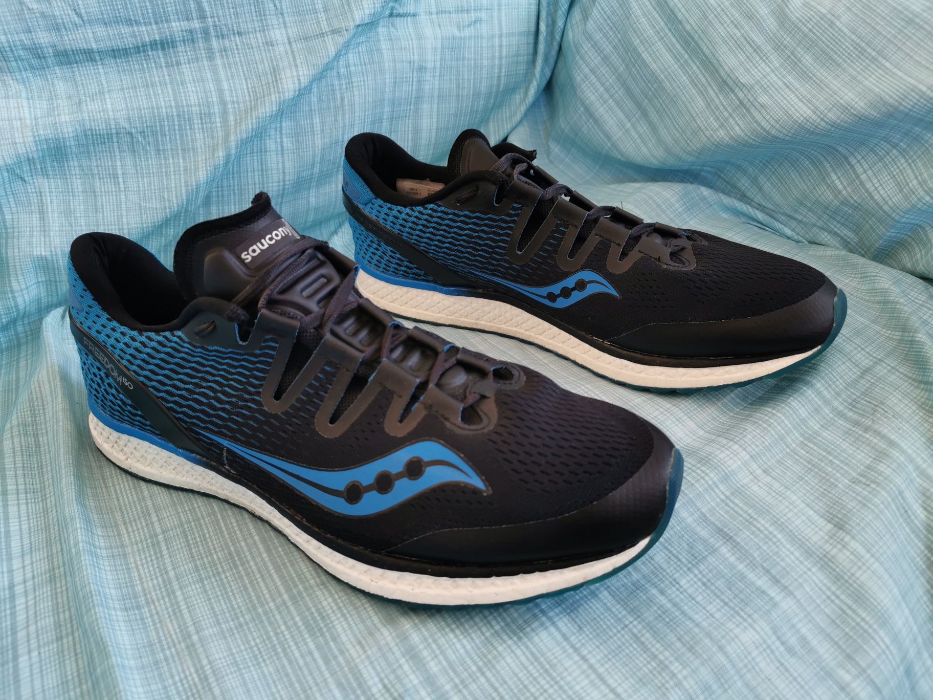 Saucony Freedom Iso buty sportowe do biegania 48