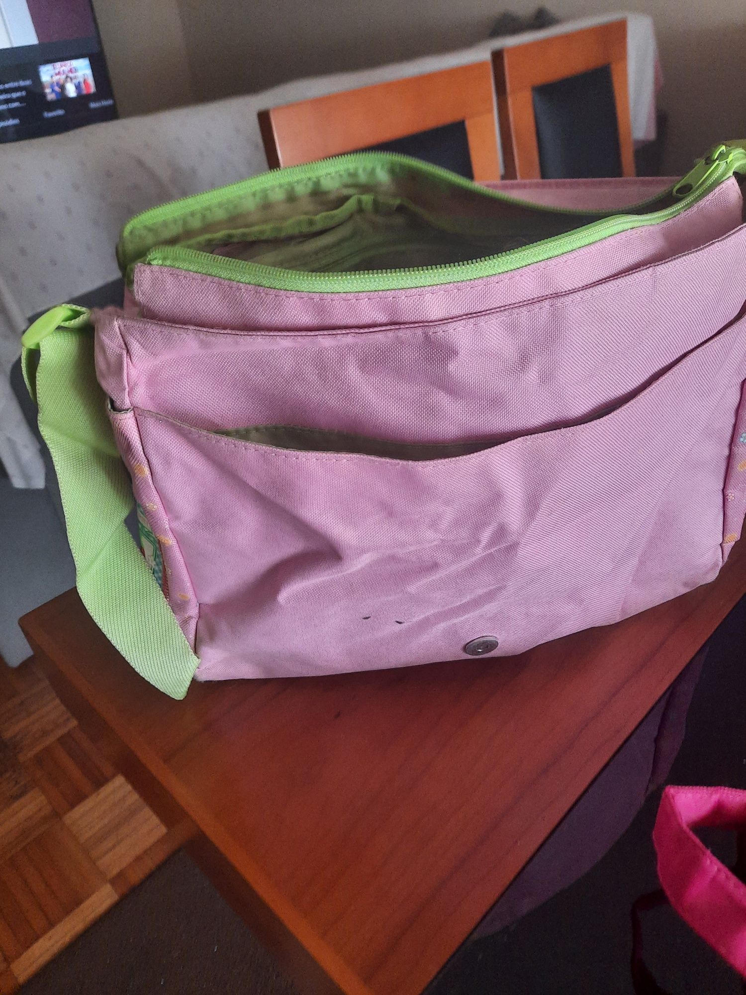 Sacos com alsa (mala) Hello Kitty