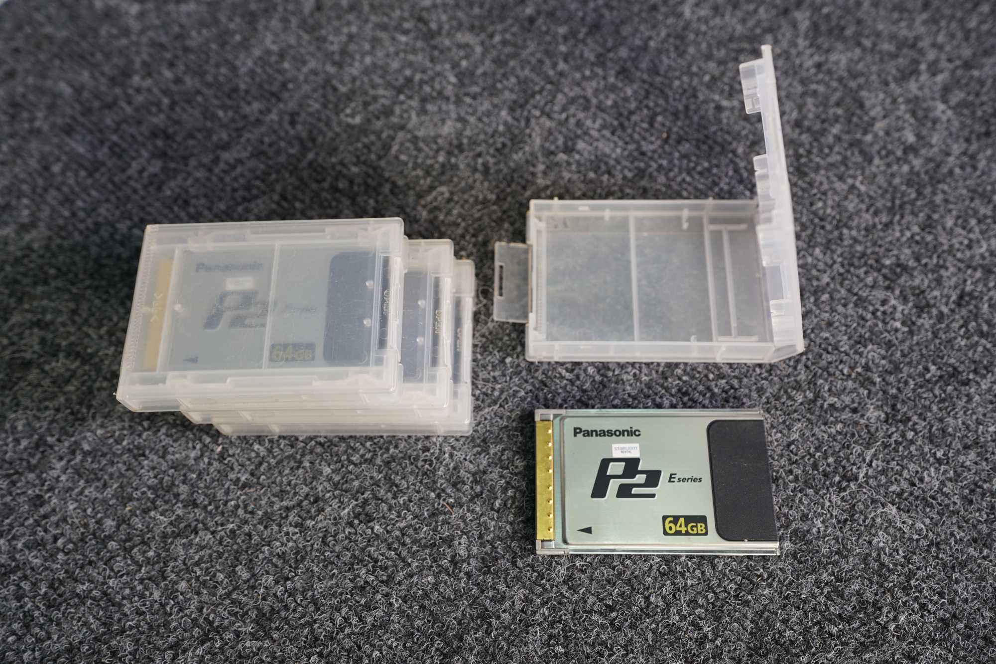 Карта пам'яті Panasonic P2 64GB AJ-P2E064XG