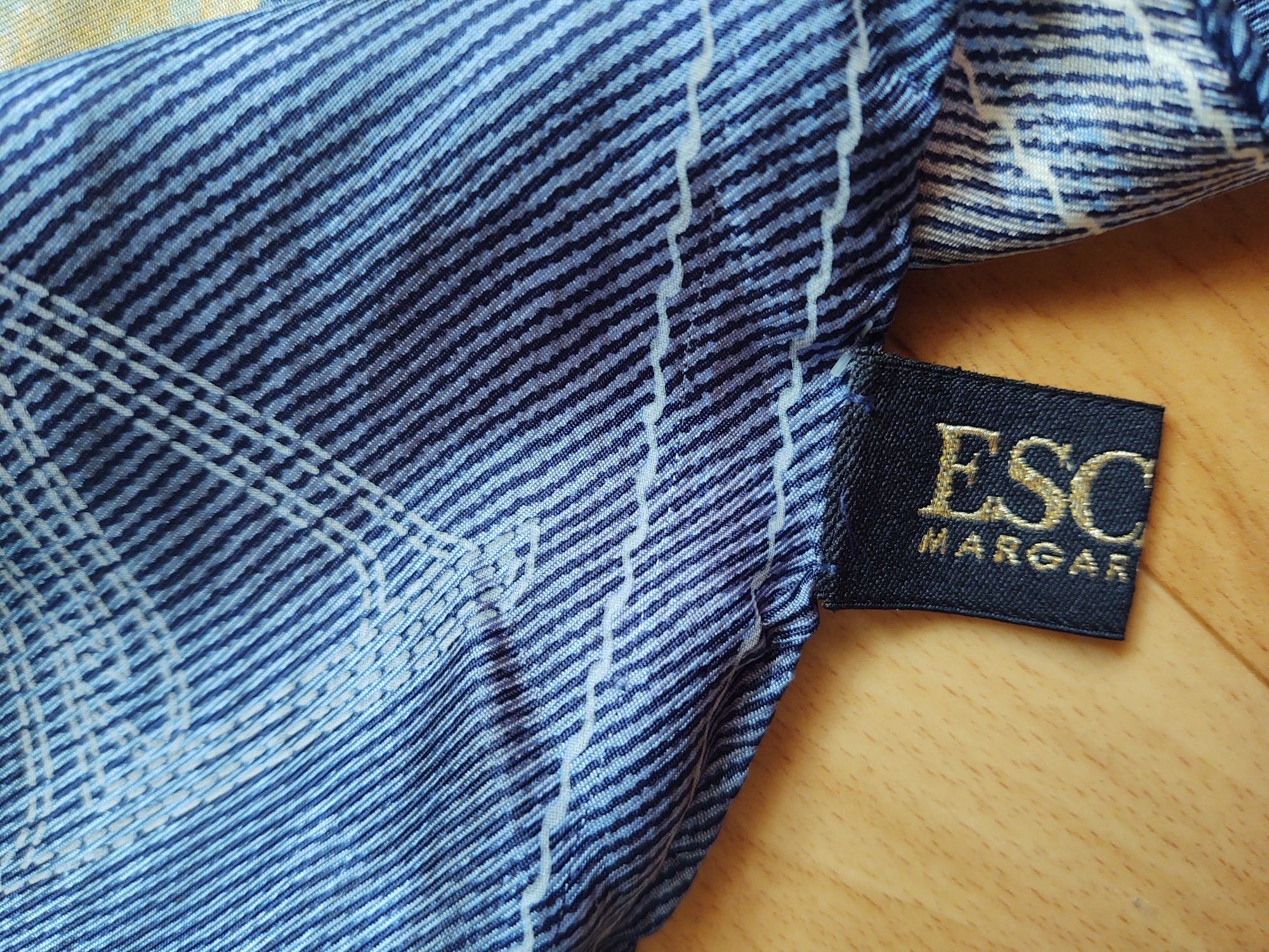 Escada шелковый платок