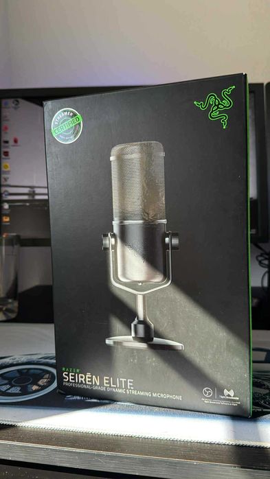 Combo Microfone Razer Seiren Elite e RAZER BlackShark V2 Pro