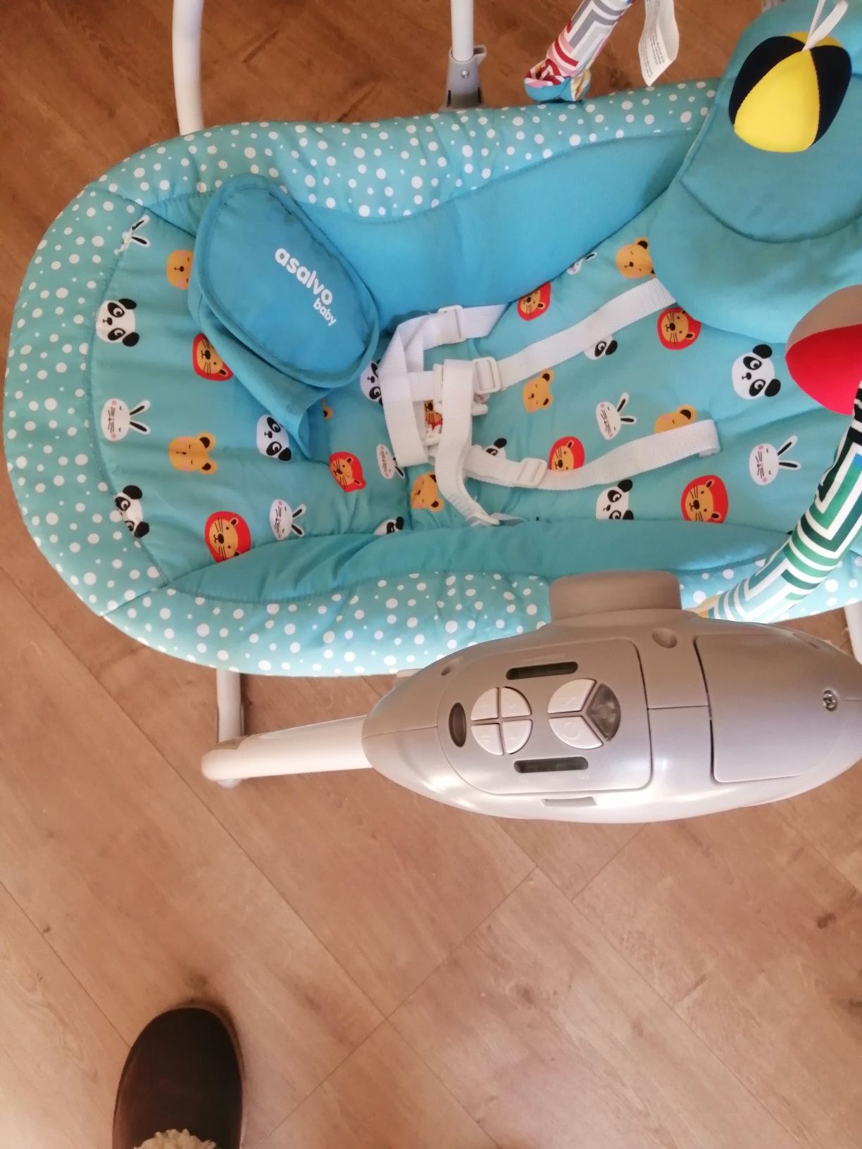 Cadeira para bebe de balouco com musica