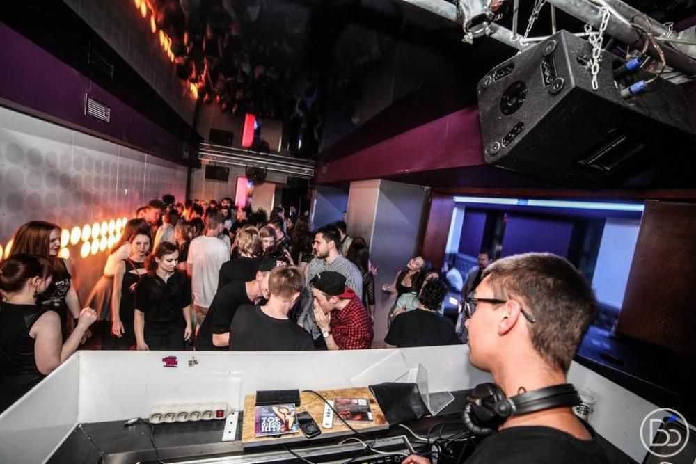 Dj Września - profesjonalna oprawa muzyczna