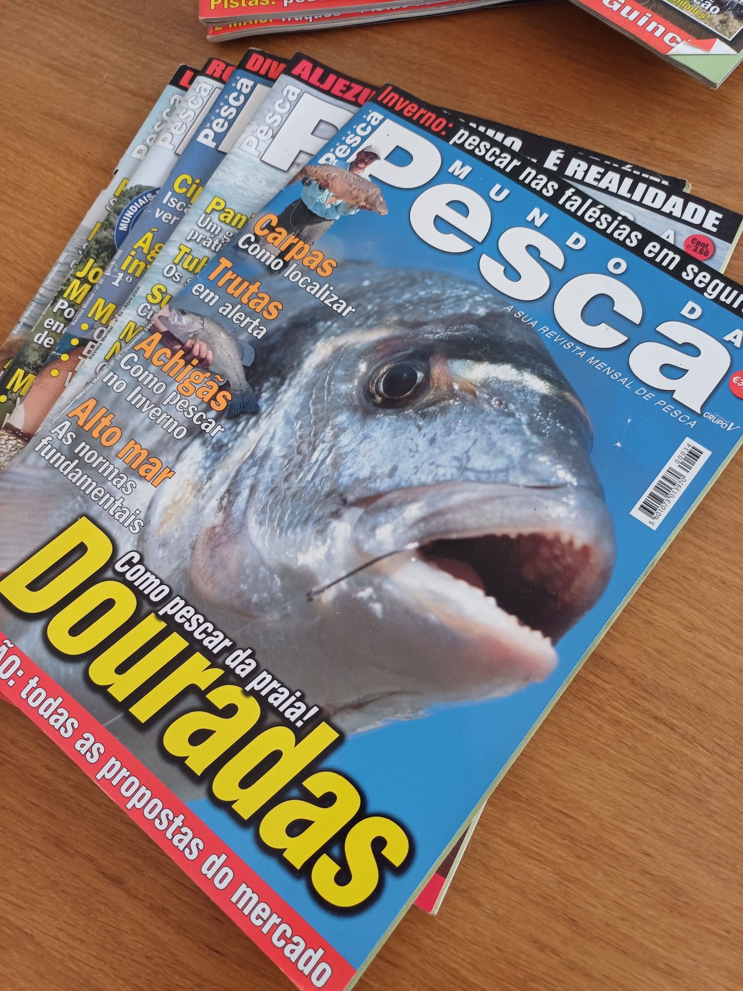 Revistas da publicação "Mundo da Pesca"