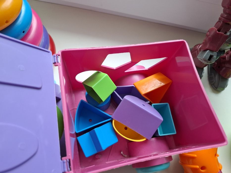 Продам игрушки развивашки