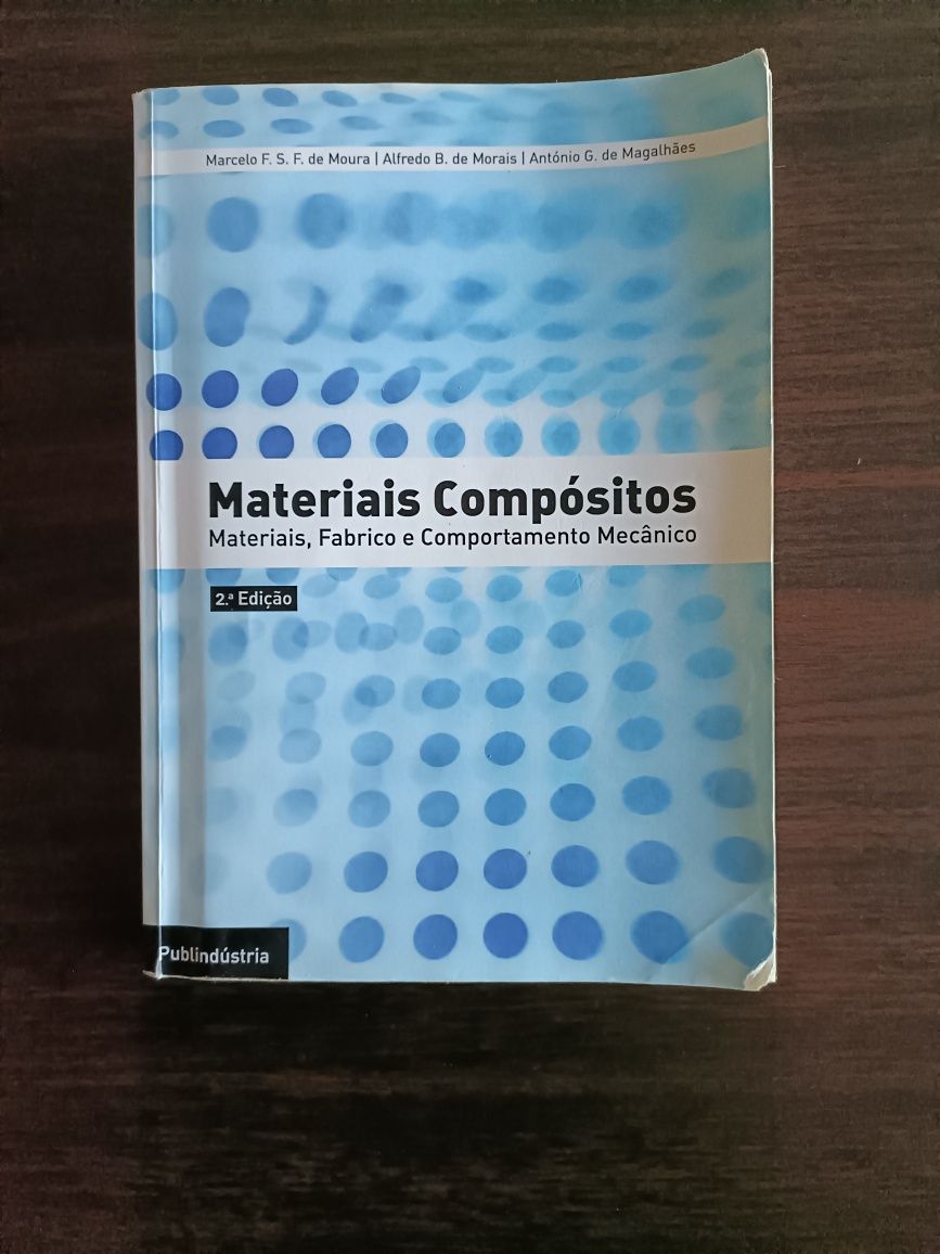 Livro Materiais Compósitos