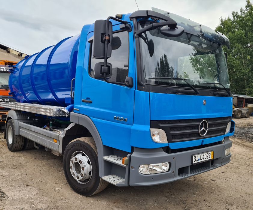 Wywóz szamba Wywóz nieczystości płynnych