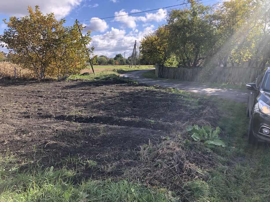 Земельна ділянка під будівництво з асвальтованим підїздом