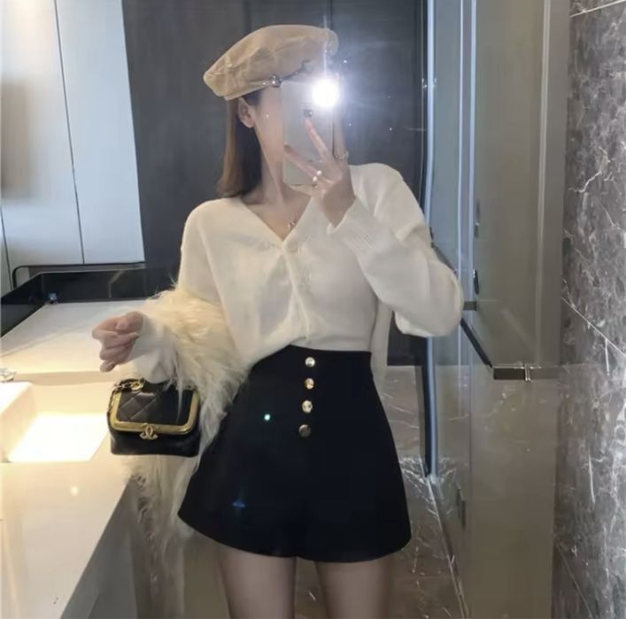 Шорти жіночі в Корейському стилі