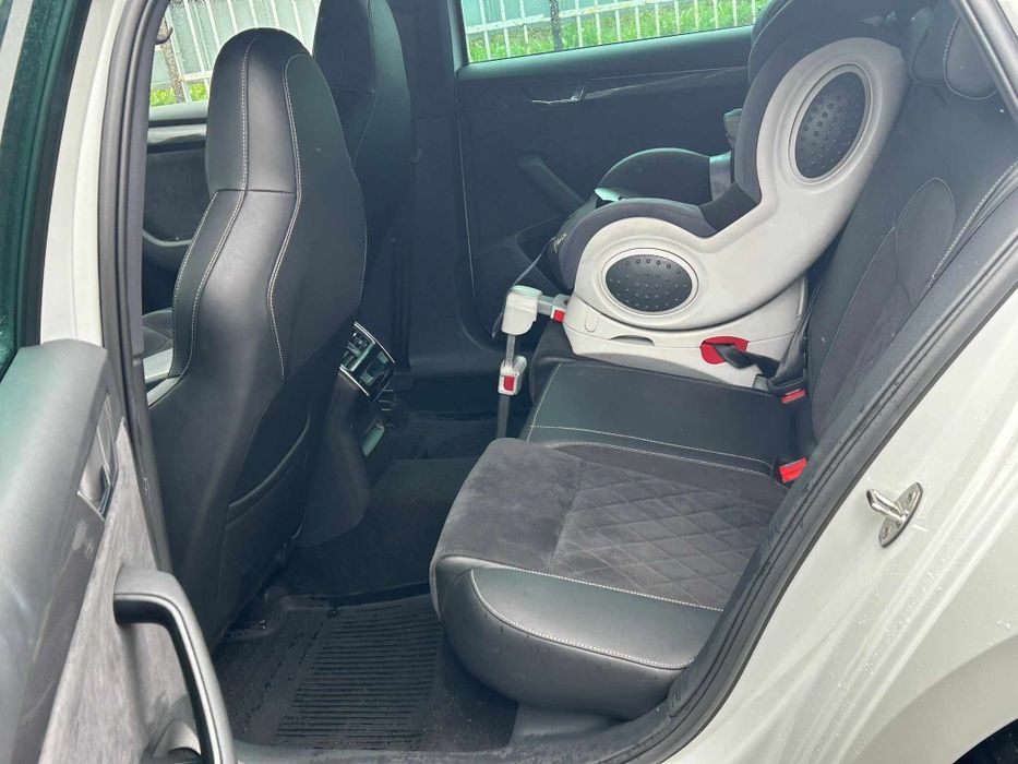 Wynajem wypożyczalnia Aut