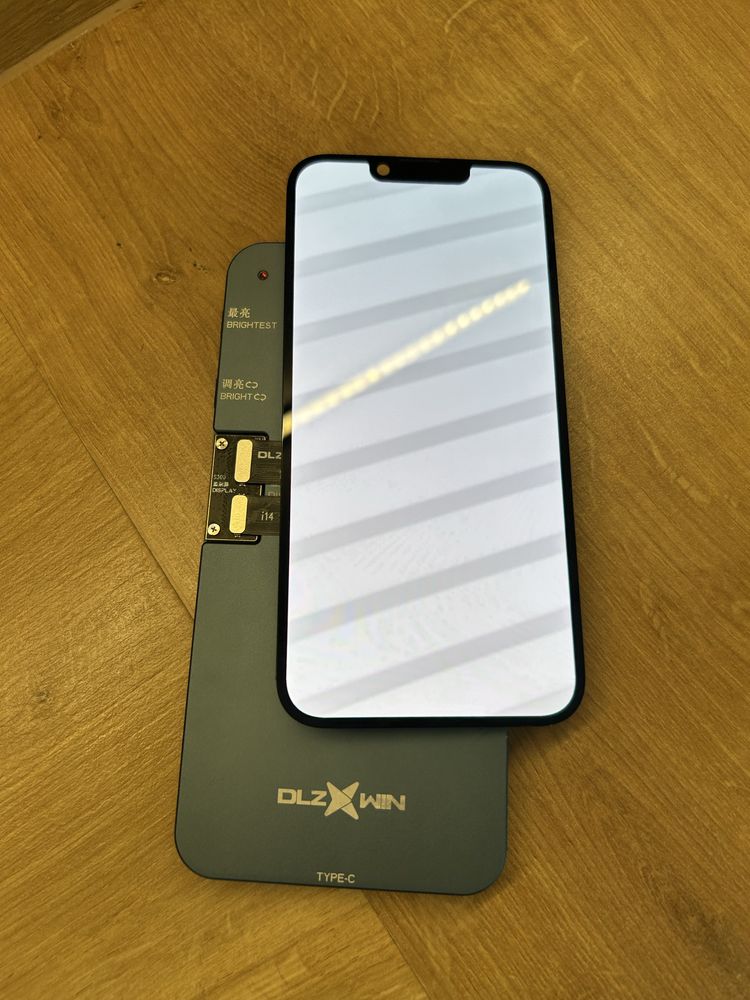 Oryginalny wyswietlacz iphone 14 rege