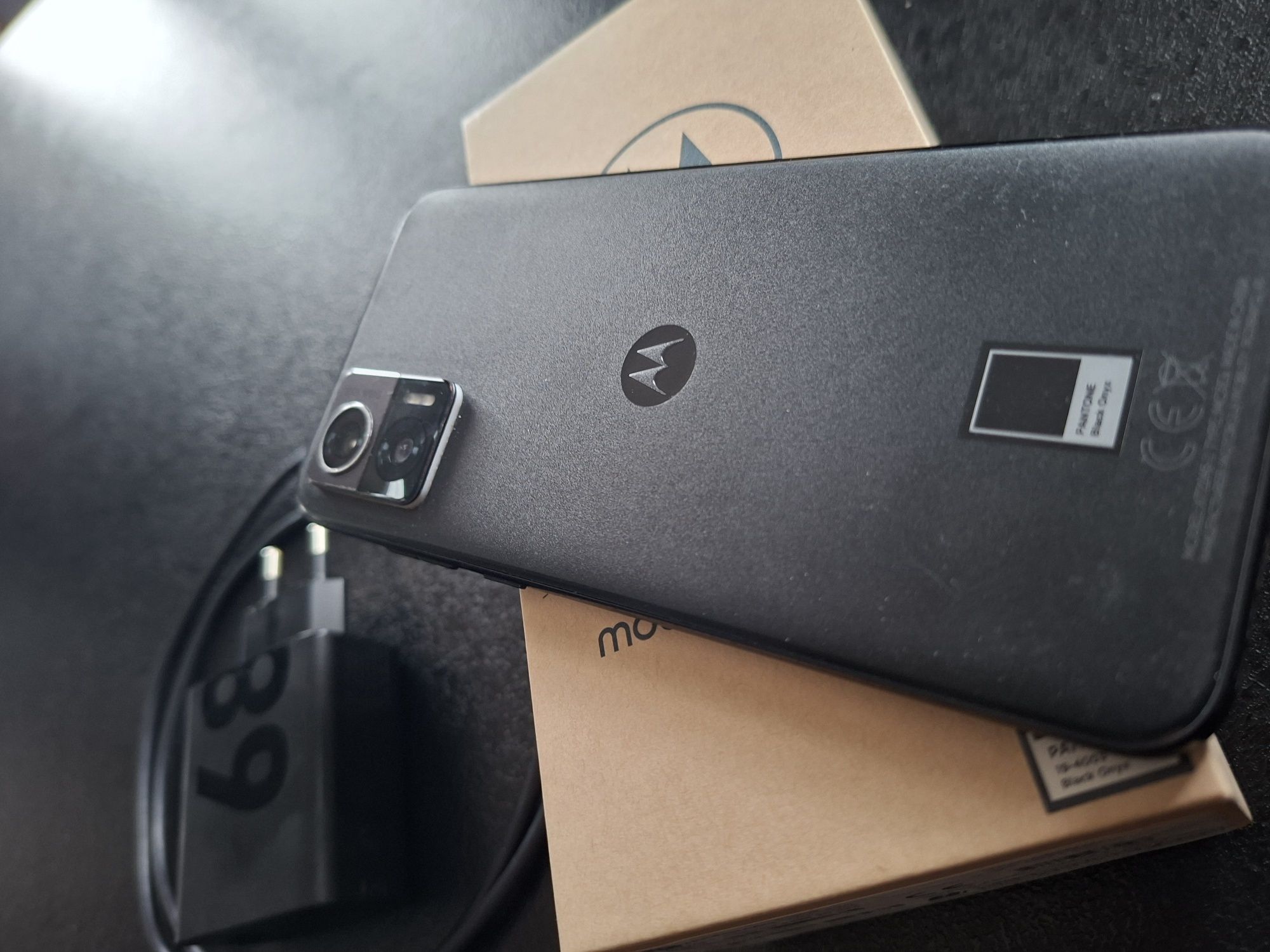 Motorola  EDGE 30 NEO