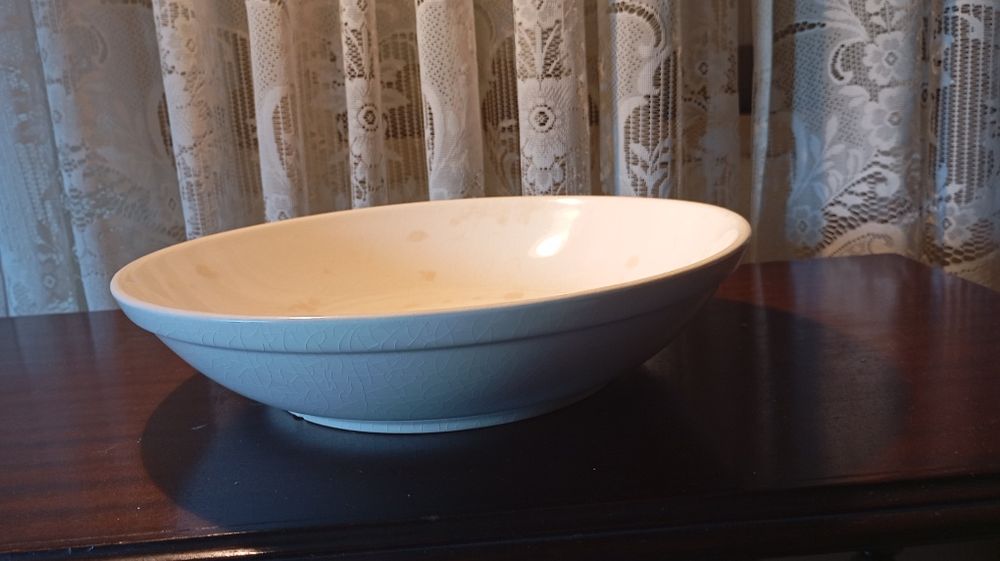 Travessa Redonda com Padrão Floral