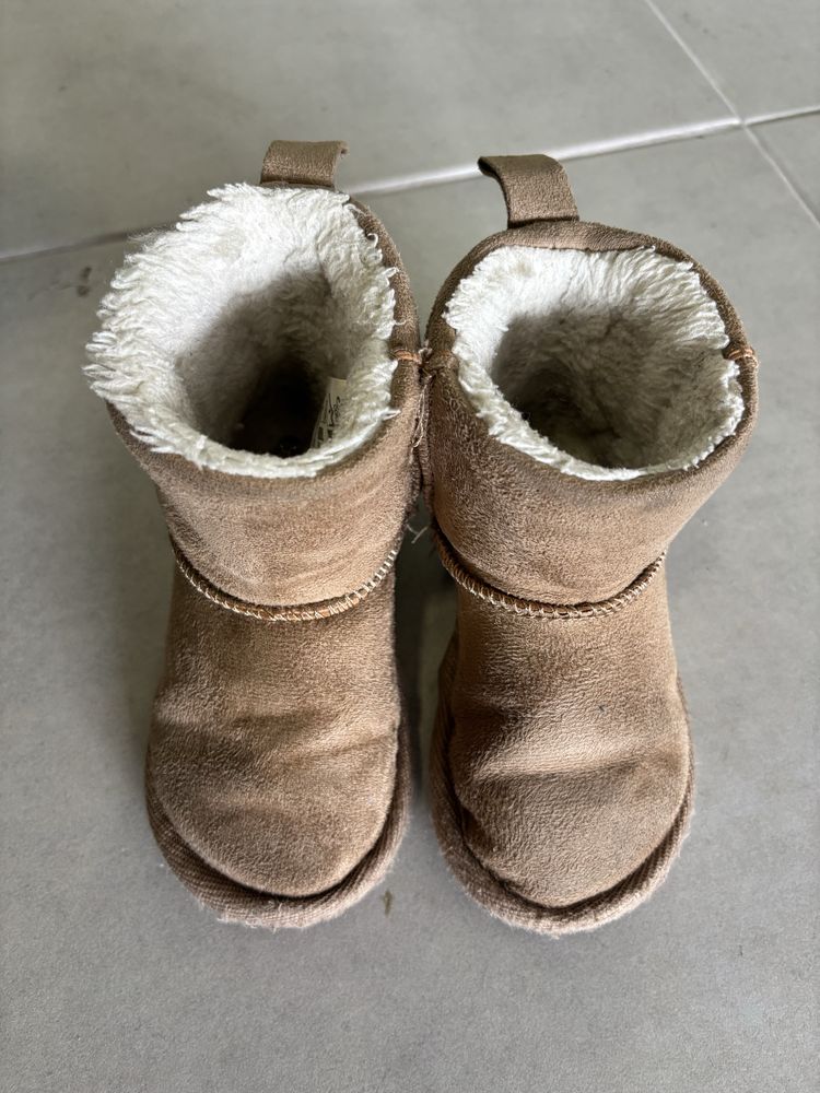 Bota inverno tamanho 24