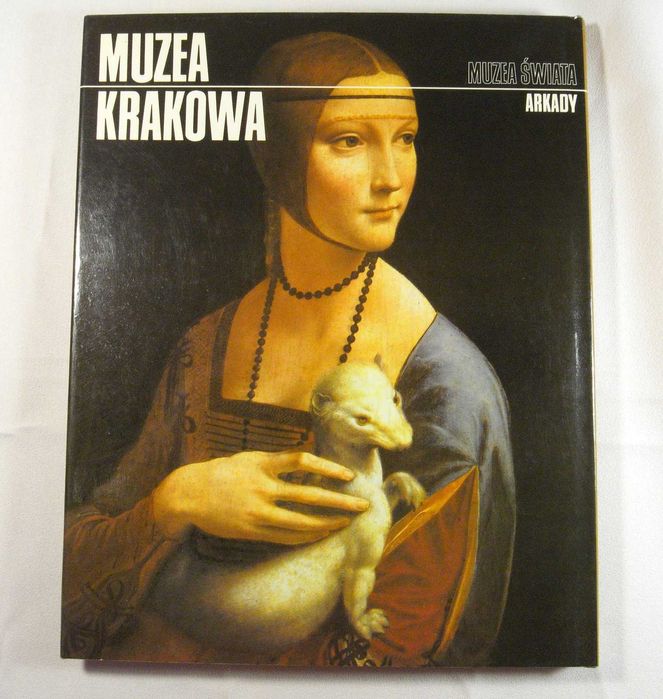 Album ilustrowany  "MUZEA KRAKOWA" Arkady 1981