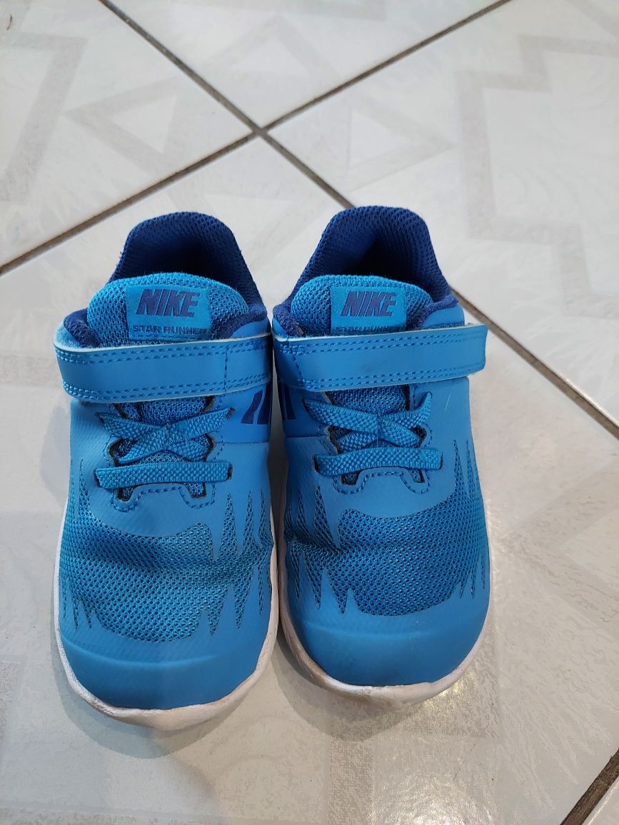 Buty dziecięce Nike 25 (8c)