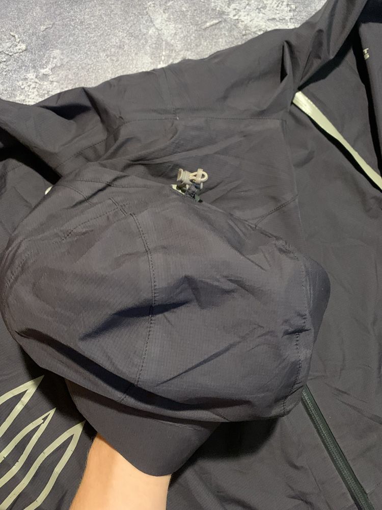 Вітровка The North Face GoreTex