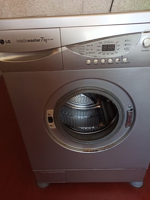 Продам машинку на запчасти