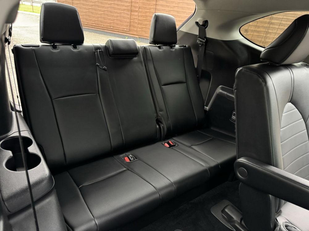 Автомобіль Toyota HIGHLANDER 2022 рік 3.5