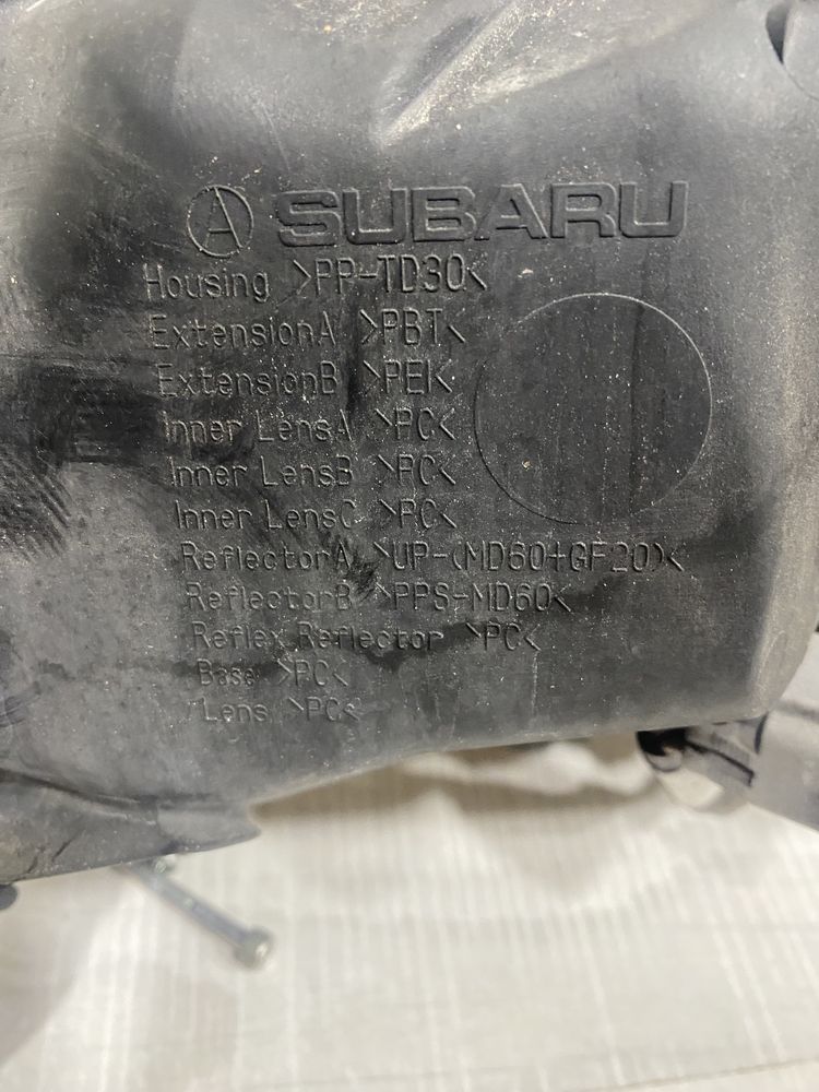 Фари оптика Subaru Outback B15 2015-2017 Limited